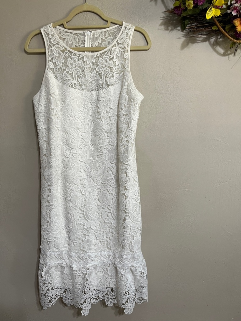 💐White Lace Sleeveless Sheath Dress